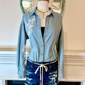 Women's Blue Button-Up Top